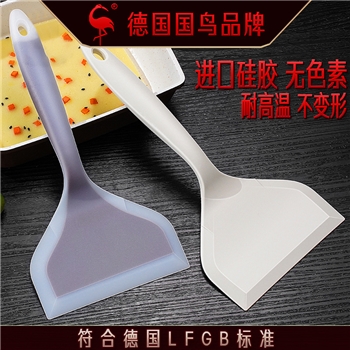 三四钢 烙饼锅铲耐高温煎饼铲子 玉子烧家用煎鸡蛋食品级硅胶煎铲