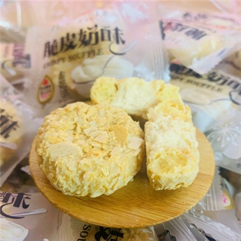 脆皮奶酥 爆浆夹心酸奶香蕉泡芙休闲零食500g网红奶宝宝